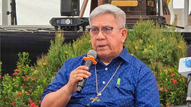 CBCP, nanindigang dapat igalang at hayaang umusad ang impeachment trial ni VP Duterte