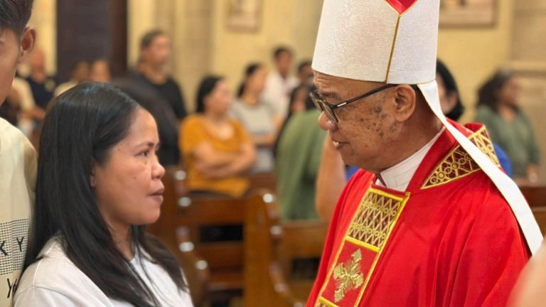 Bishop Alminaza, nanawagan sa pamahalaan na paigtingin ang proteksyon sa OFW’s