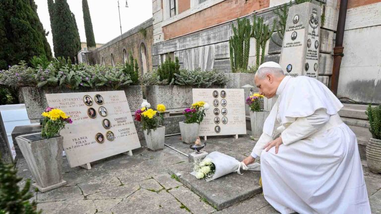 Misa para sa mga yumao, pangungunahan ni Pope Leo XIV